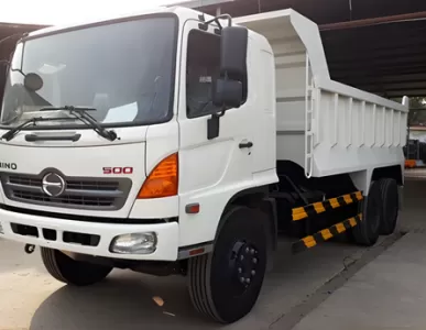 Khách hàng đặt lịch bảo dưỡng xe tải bằng cách nào?