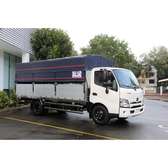 Hino XZU720 tải trọng 3,5 tấn