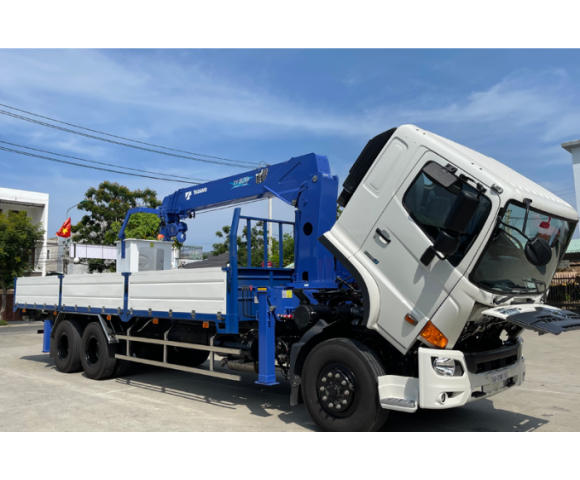 XE TẢI HINO FM8JW7A GẮN CẨU TADANO ZT825H